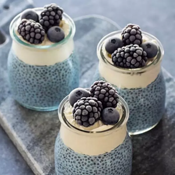blueberries smoothie